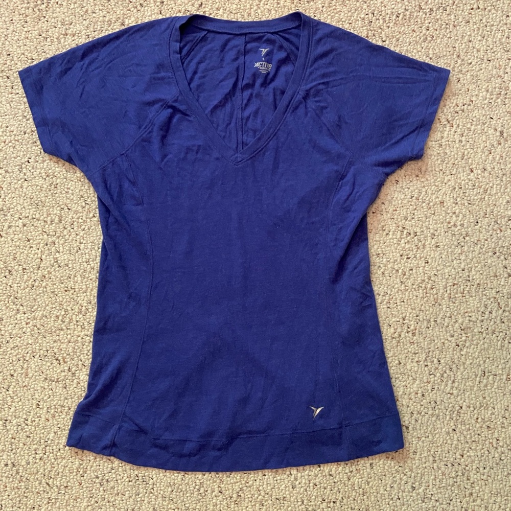 Old Navy athletic shirt, size small